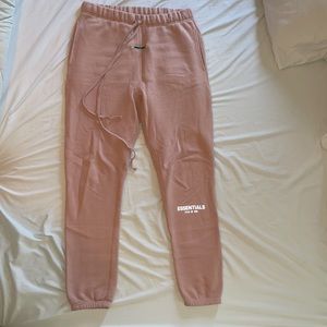 Fear of God Essentials Sweatpants in Blush, size Medium